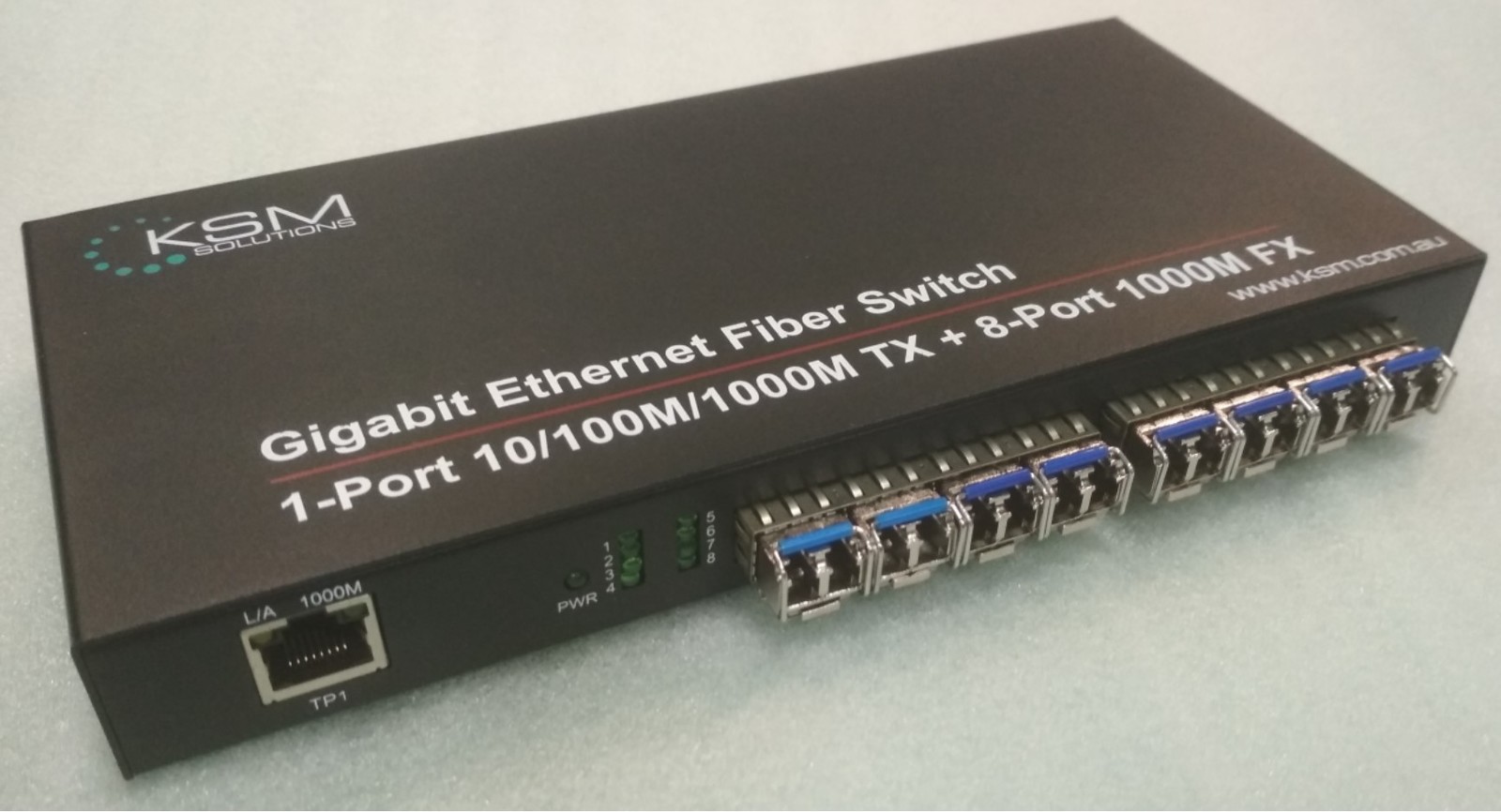 Fibre Ethernet Switch 8 Port Fibre SFP Slot to 1 Port 10/100/1000base-T